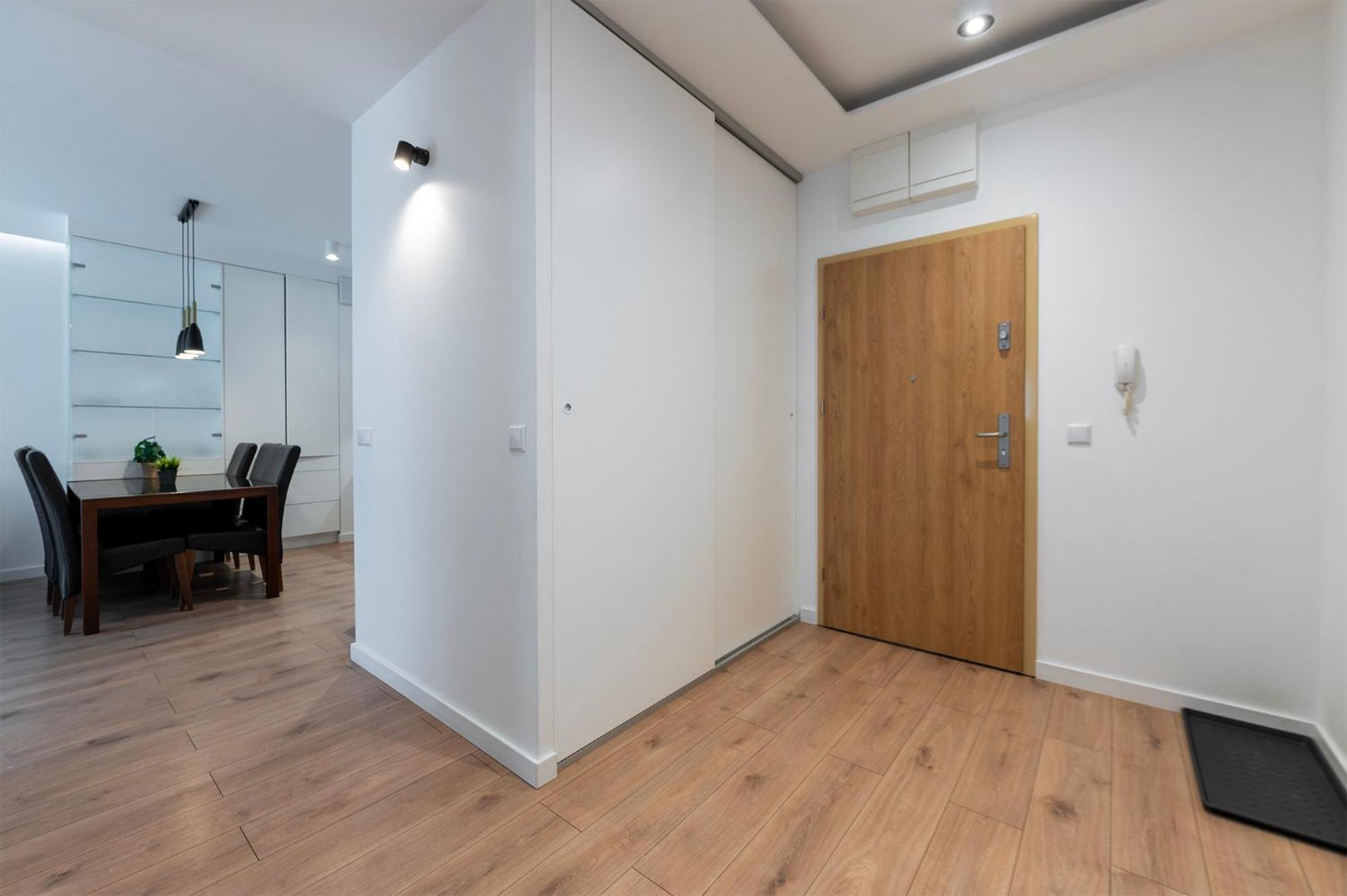 Apartment Very Stylish&secure Penthouse -free Parking *
