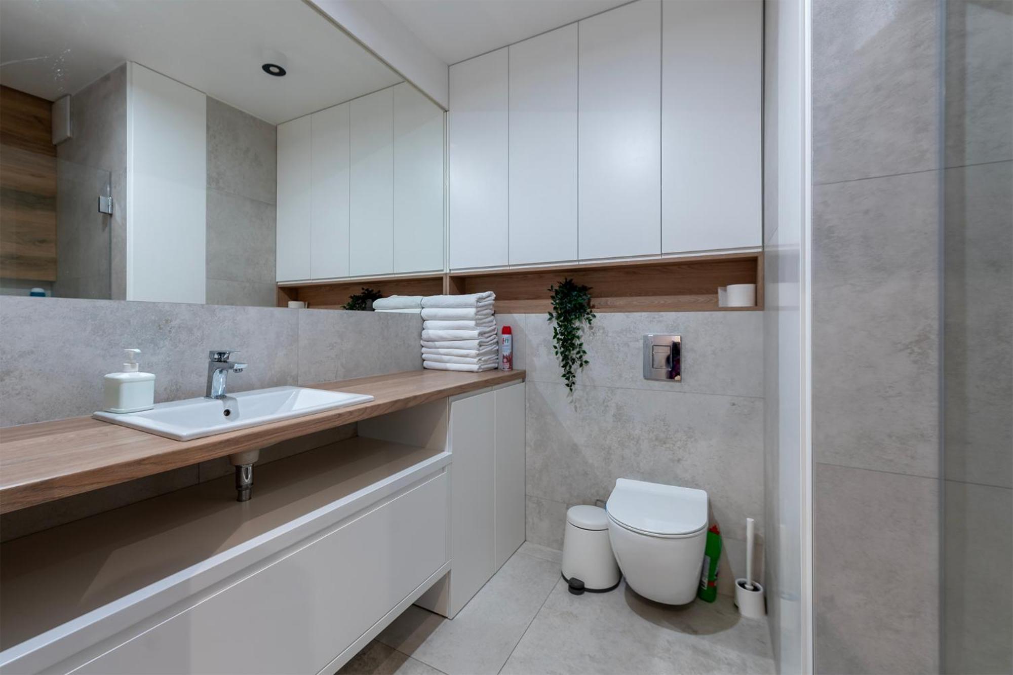 Very Stylish&secure Penthouse -free Parking