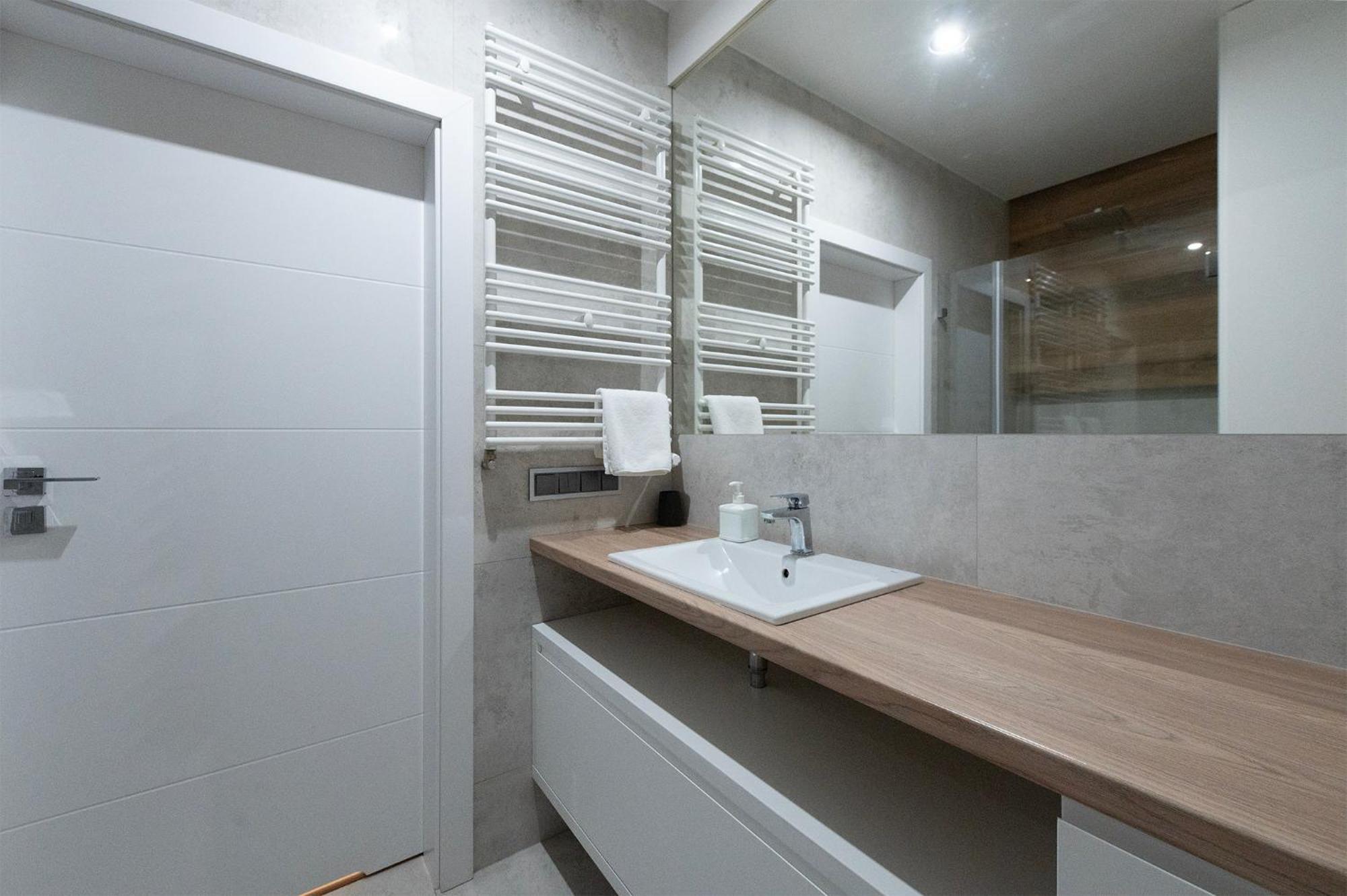 Apartment Very Stylish&secure Penthouse -free Parking Lodz (Lodz)